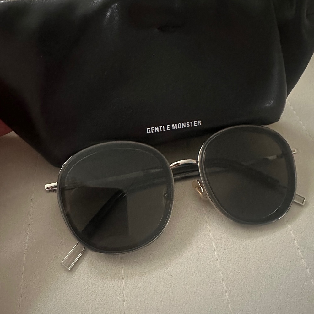 Gentle monster sunglasses Ollie